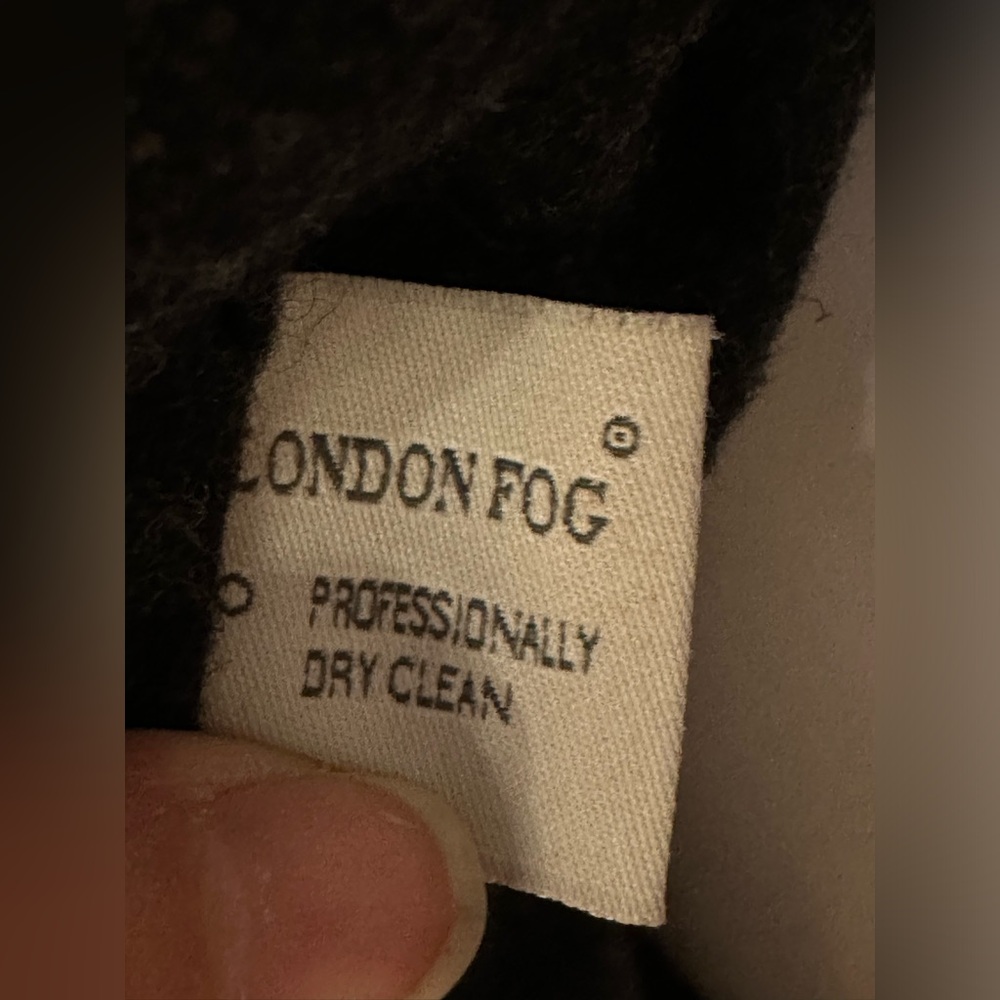 London Fog Red Double Breast Trench Coat. Black Velvet Accents With Tie. Sz 12 - Picture 8 of 13